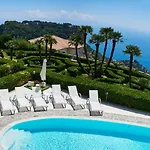Favara Villa *