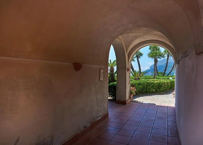 Favara Villa